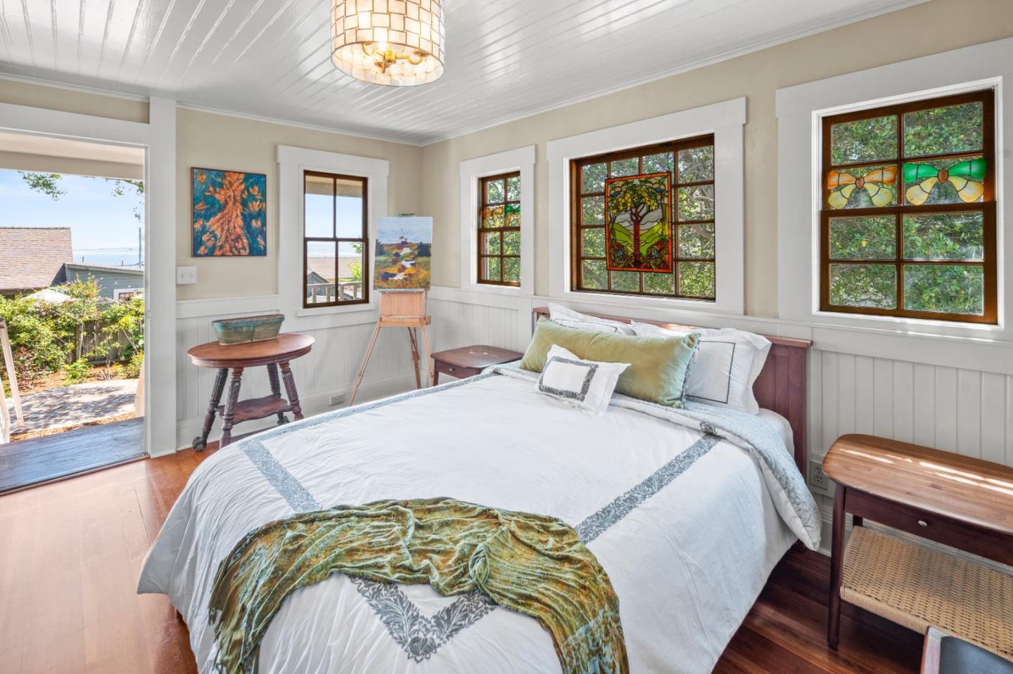 Detail Gallery Image 18 of 35 For 519 Dickman Ave, Monterey,  CA 93940 - 2 Beds | 2 Baths