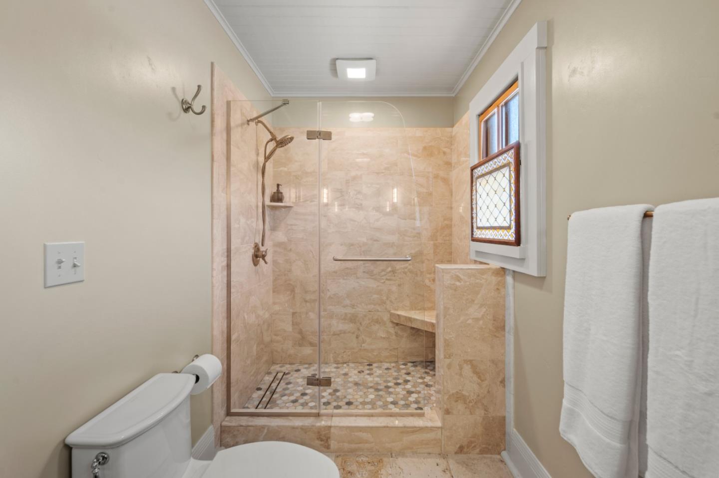 Detail Gallery Image 20 of 35 For 519 Dickman Ave, Monterey,  CA 93940 - 2 Beds | 2 Baths