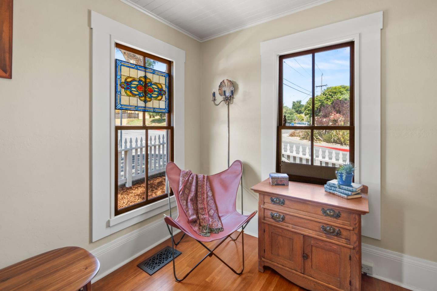 Detail Gallery Image 22 of 35 For 519 Dickman Ave, Monterey,  CA 93940 - 2 Beds | 2 Baths