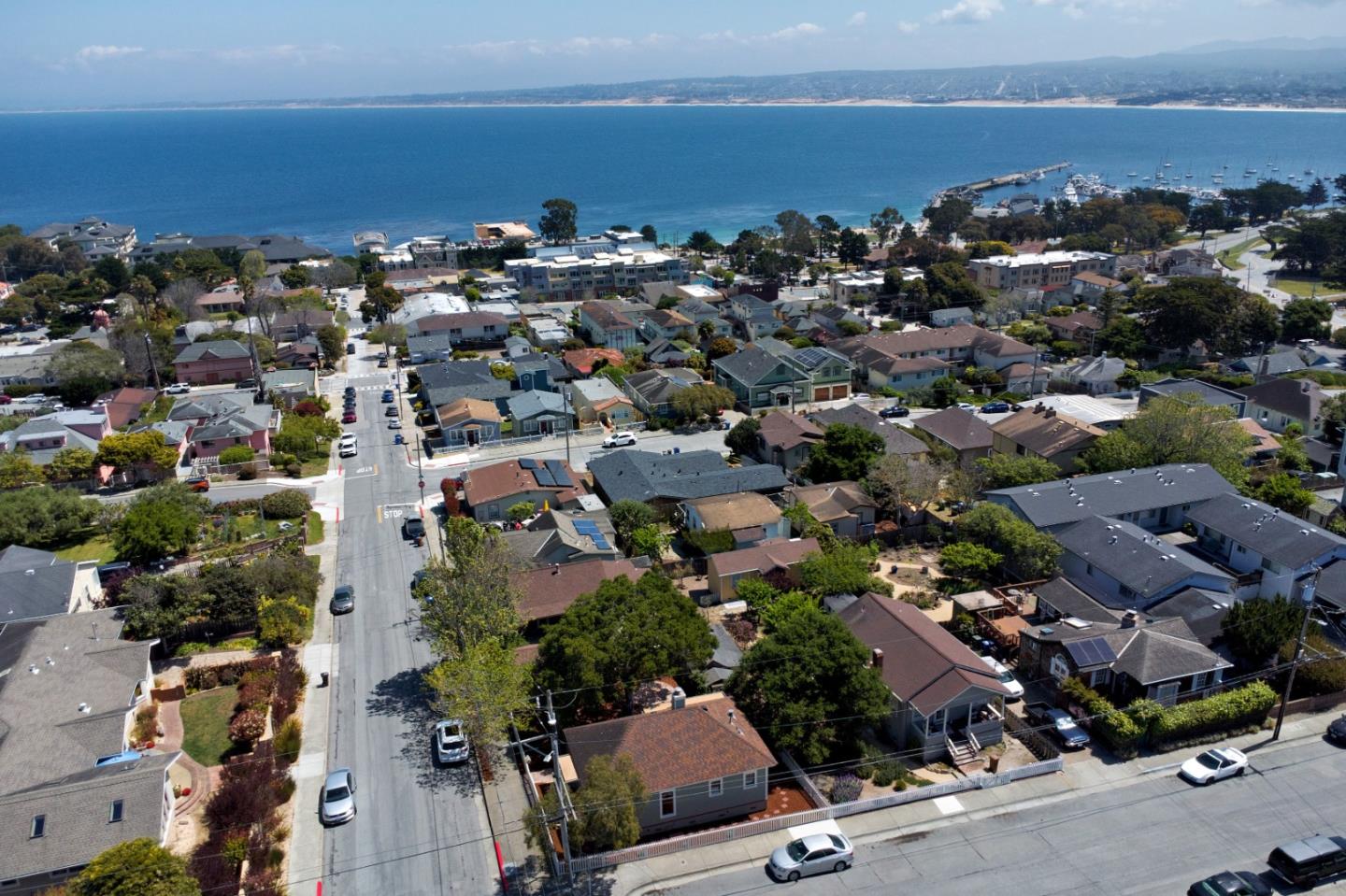 Detail Gallery Image 33 of 35 For 519 Dickman Ave, Monterey,  CA 93940 - 2 Beds | 2 Baths