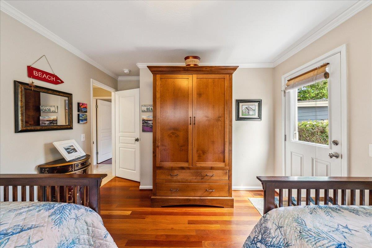 Detail Gallery Image 24 of 48 For 161 Pacific Ave, Pacific Grove,  CA 93950 - 2 Beds | 2 Baths