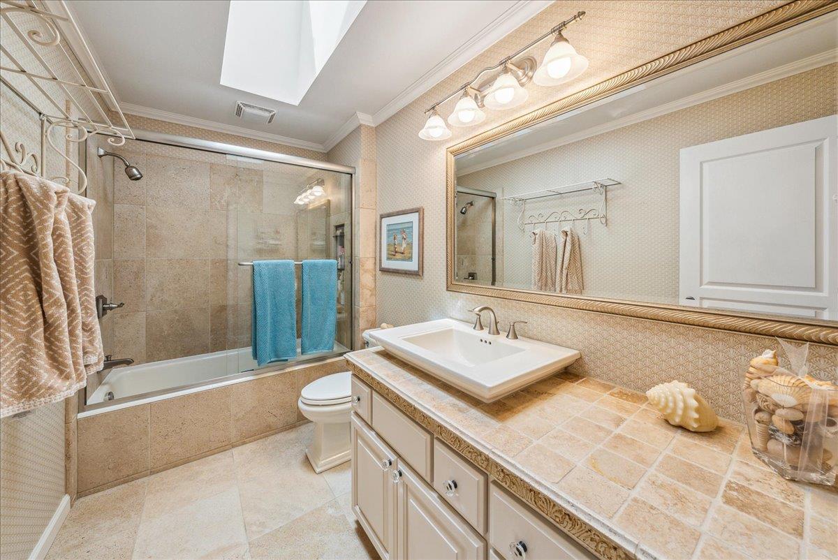 Detail Gallery Image 25 of 48 For 161 Pacific Ave, Pacific Grove,  CA 93950 - 2 Beds | 2 Baths