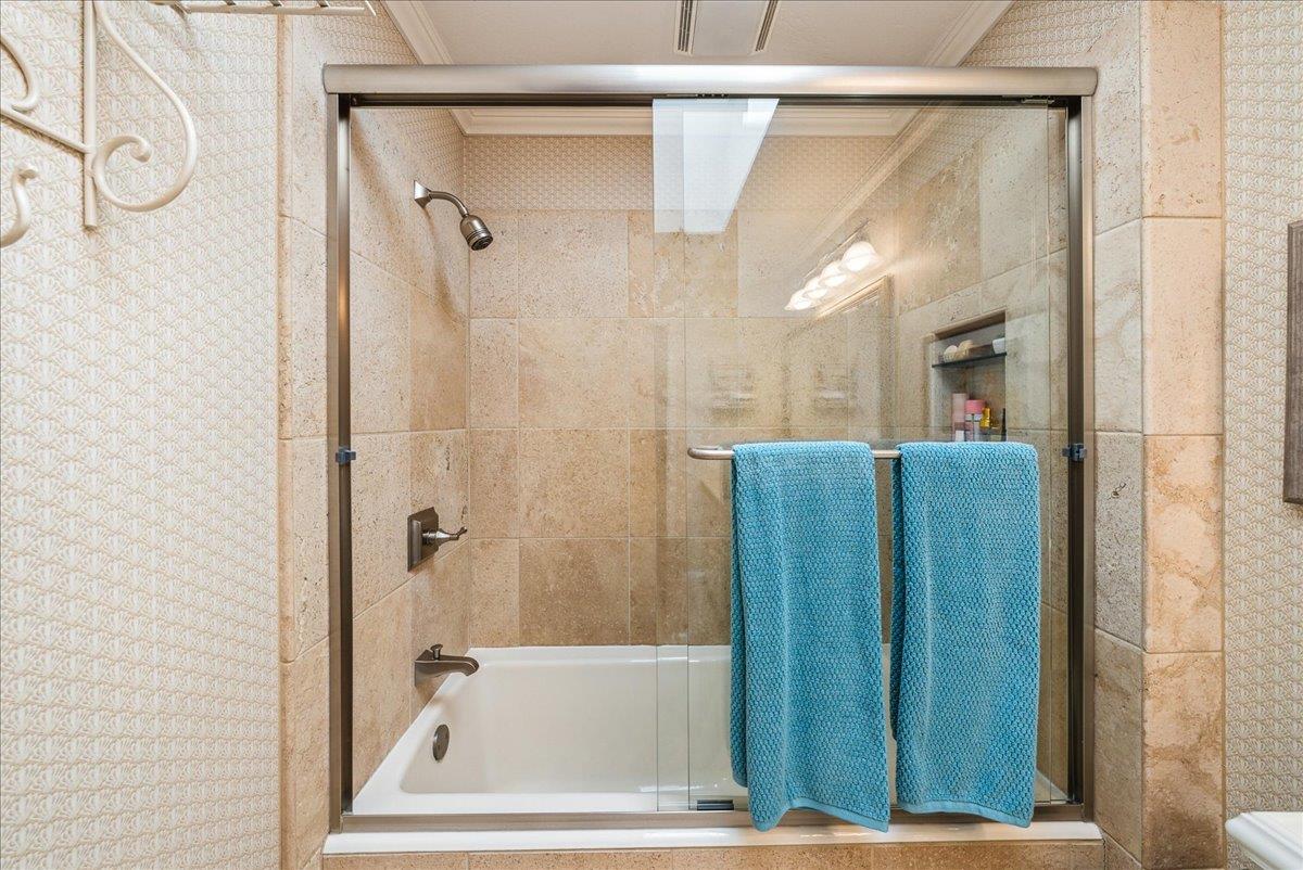 Detail Gallery Image 26 of 48 For 161 Pacific Ave, Pacific Grove,  CA 93950 - 2 Beds | 2 Baths