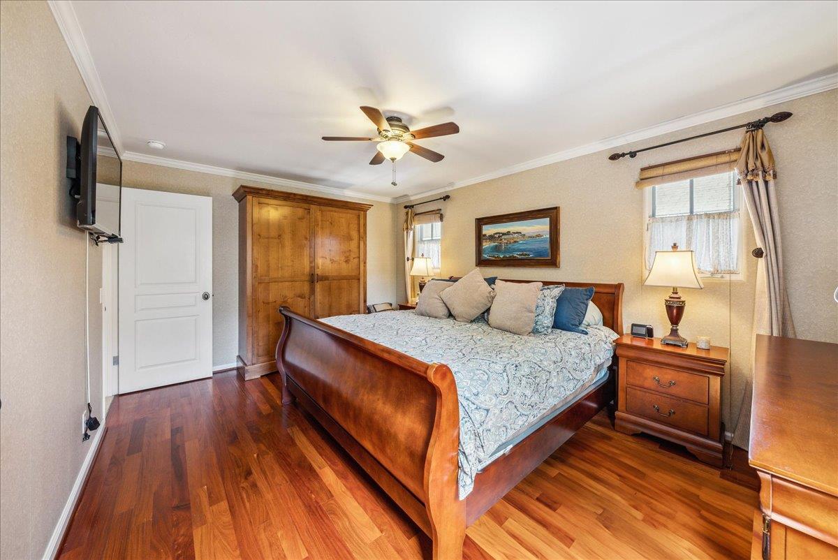 Detail Gallery Image 32 of 48 For 161 Pacific Ave, Pacific Grove,  CA 93950 - 2 Beds | 2 Baths