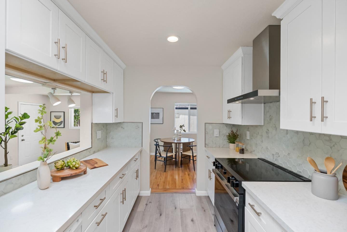 Detail Gallery Image 18 of 45 For 2667 Sutro Dr, San Jose,  CA 95124 - 3 Beds | 2 Baths