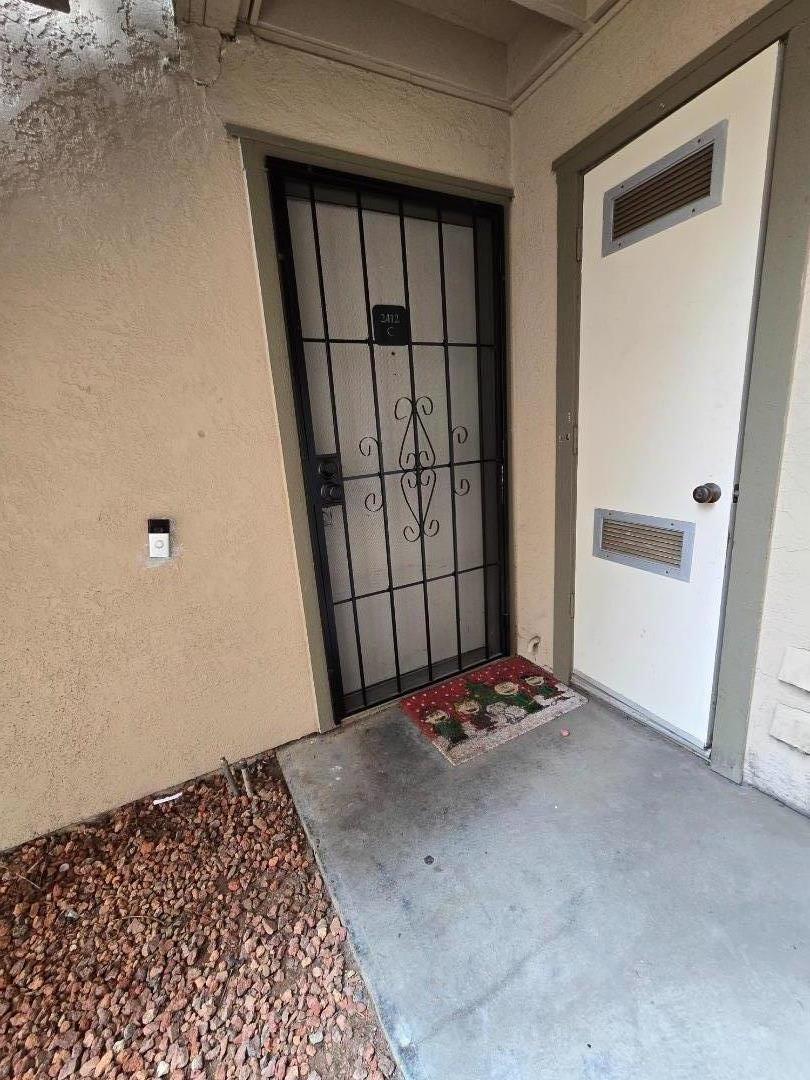 Detail Gallery Image 2 of 3 For 2412 N Main St #C,  Salinas,  CA 93906 - 2 Beds | 1 Baths