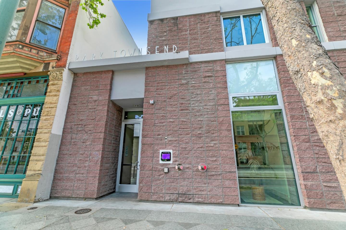 Detail Gallery Image 44 of 50 For 46 W Julian St #527,  San Jose,  CA 95110 - 2 Beds | 2 Baths