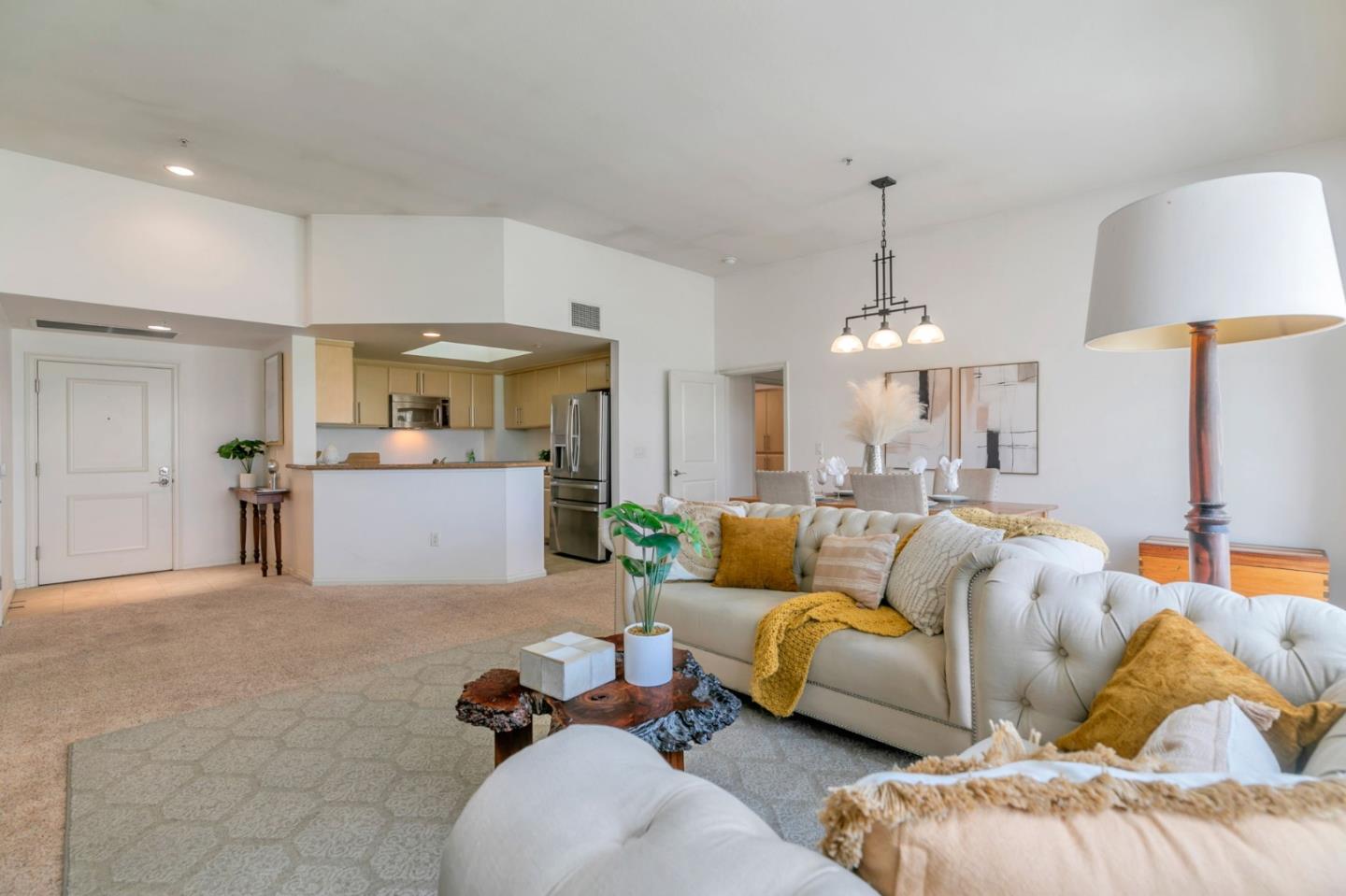 Detail Gallery Image 6 of 50 For 46 W Julian St #527,  San Jose,  CA 95110 - 2 Beds | 2 Baths