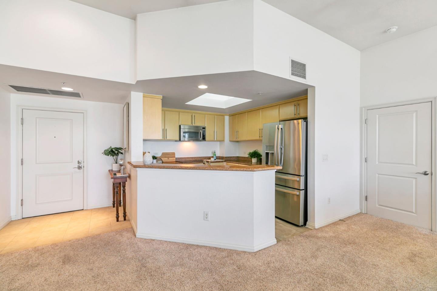 Detail Gallery Image 7 of 50 For 46 W Julian St #527,  San Jose,  CA 95110 - 2 Beds | 2 Baths