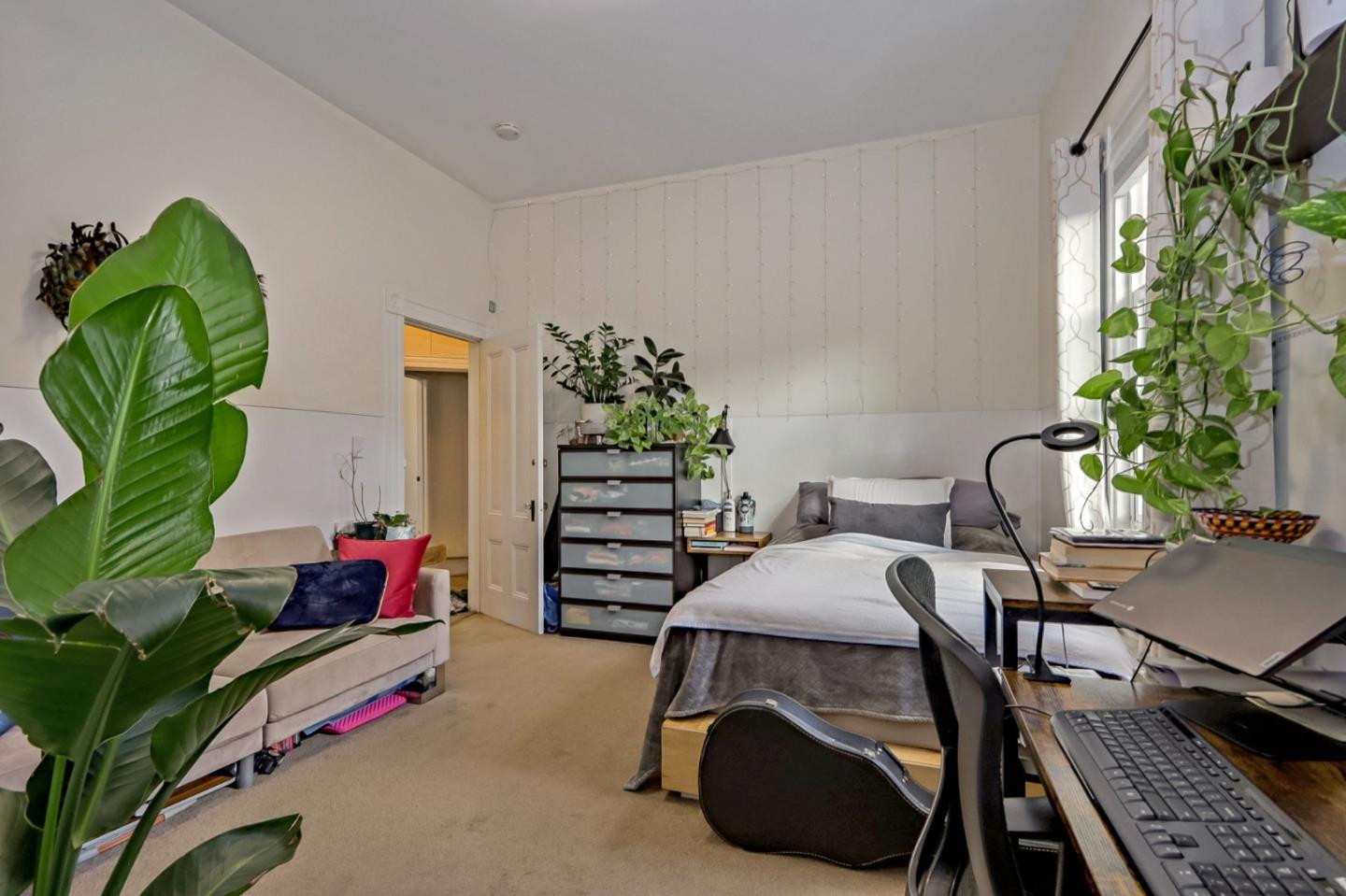 Detail Gallery Image 26 of 59 For 627 S 3rd St, San Jose,  CA 95112 - 9 Beds | 3/1 Baths