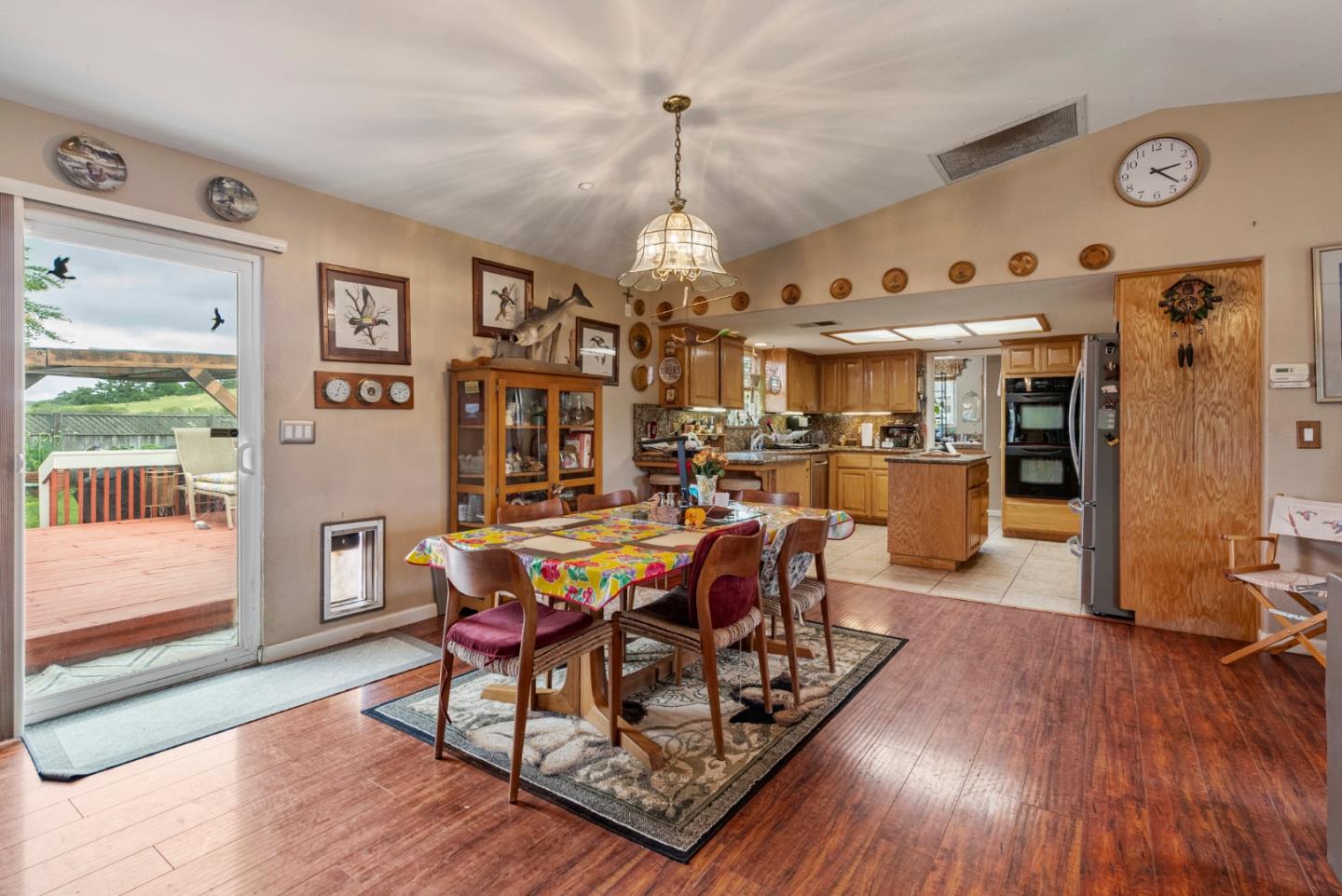 Detail Gallery Image 23 of 125 For 38780 Dinosaur Point Rd, –,  CA 95023 - 3 Beds | 2/1 Baths