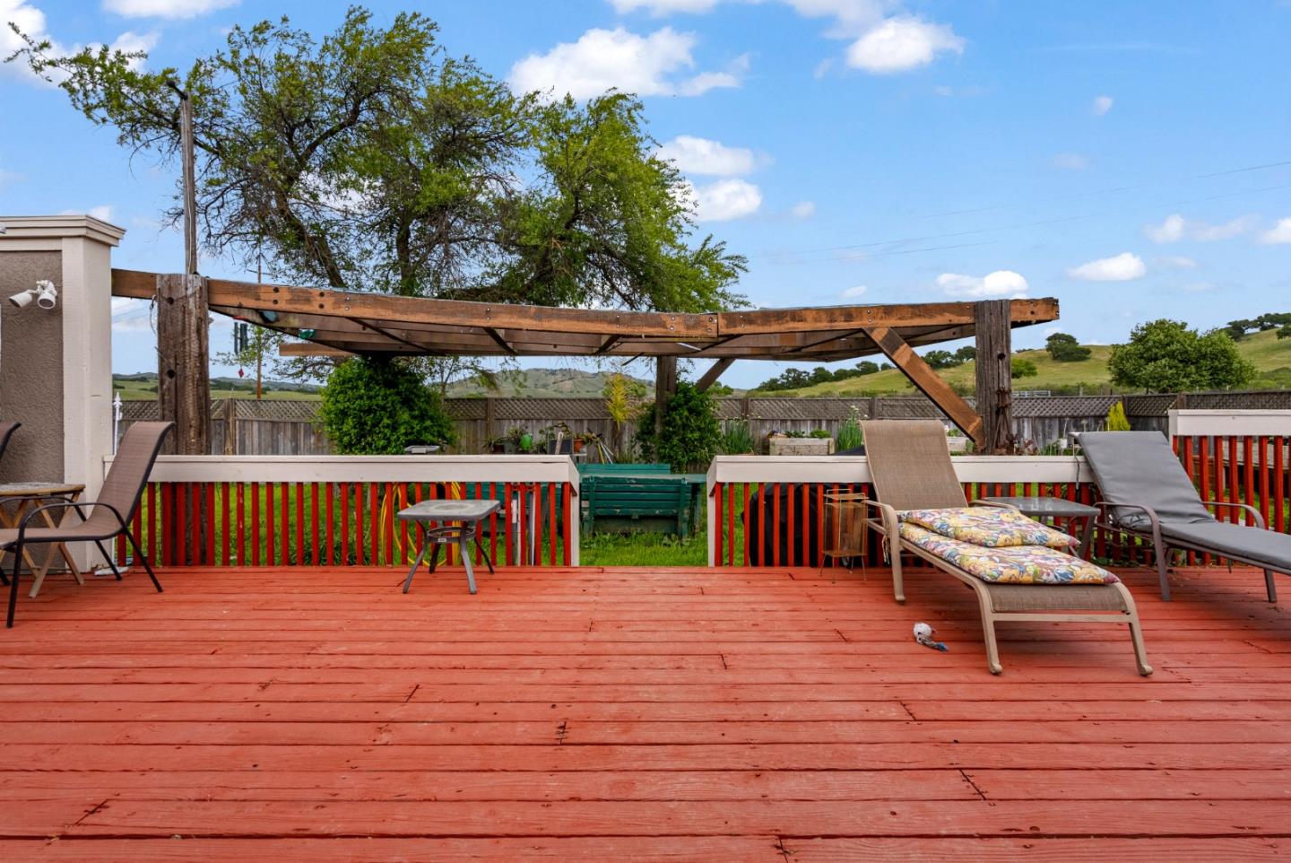 Detail Gallery Image 41 of 125 For 38780 Dinosaur Point Rd, –,  CA 95023 - 3 Beds | 2/1 Baths