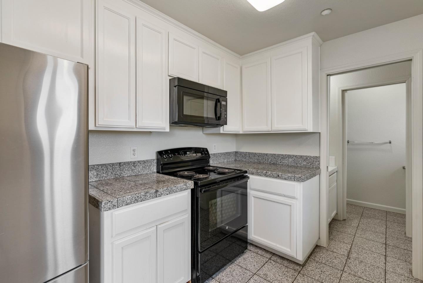 Detail Gallery Image 59 of 125 For 38780 Dinosaur Point Rd, –,  CA 95023 - 3 Beds | 2/1 Baths