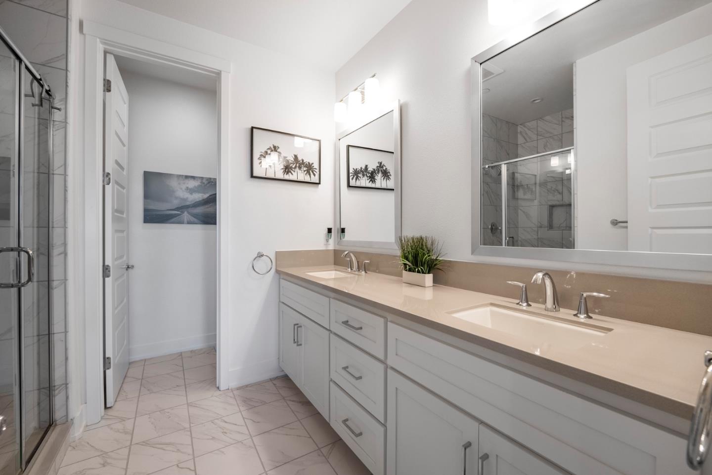 Detail Gallery Image 16 of 33 For 605 Los Castanos Dr, Morgan Hill,  CA 95037 - 3 Beds | 3/1 Baths