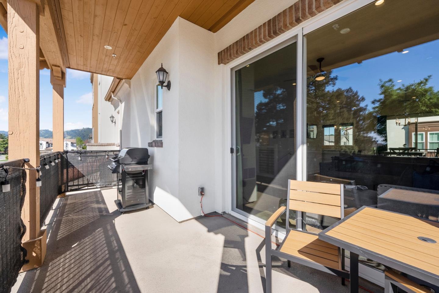 Detail Gallery Image 24 of 33 For 605 Los Castanos Dr, Morgan Hill,  CA 95037 - 3 Beds | 3/1 Baths