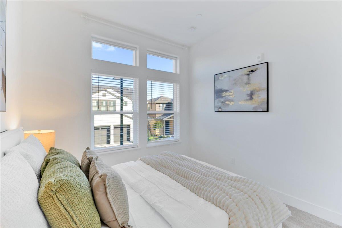 Detail Gallery Image 33 of 66 For 210 Waters Park Cir #204,  San Mateo,  CA 94403 - 3 Beds | 2 Baths