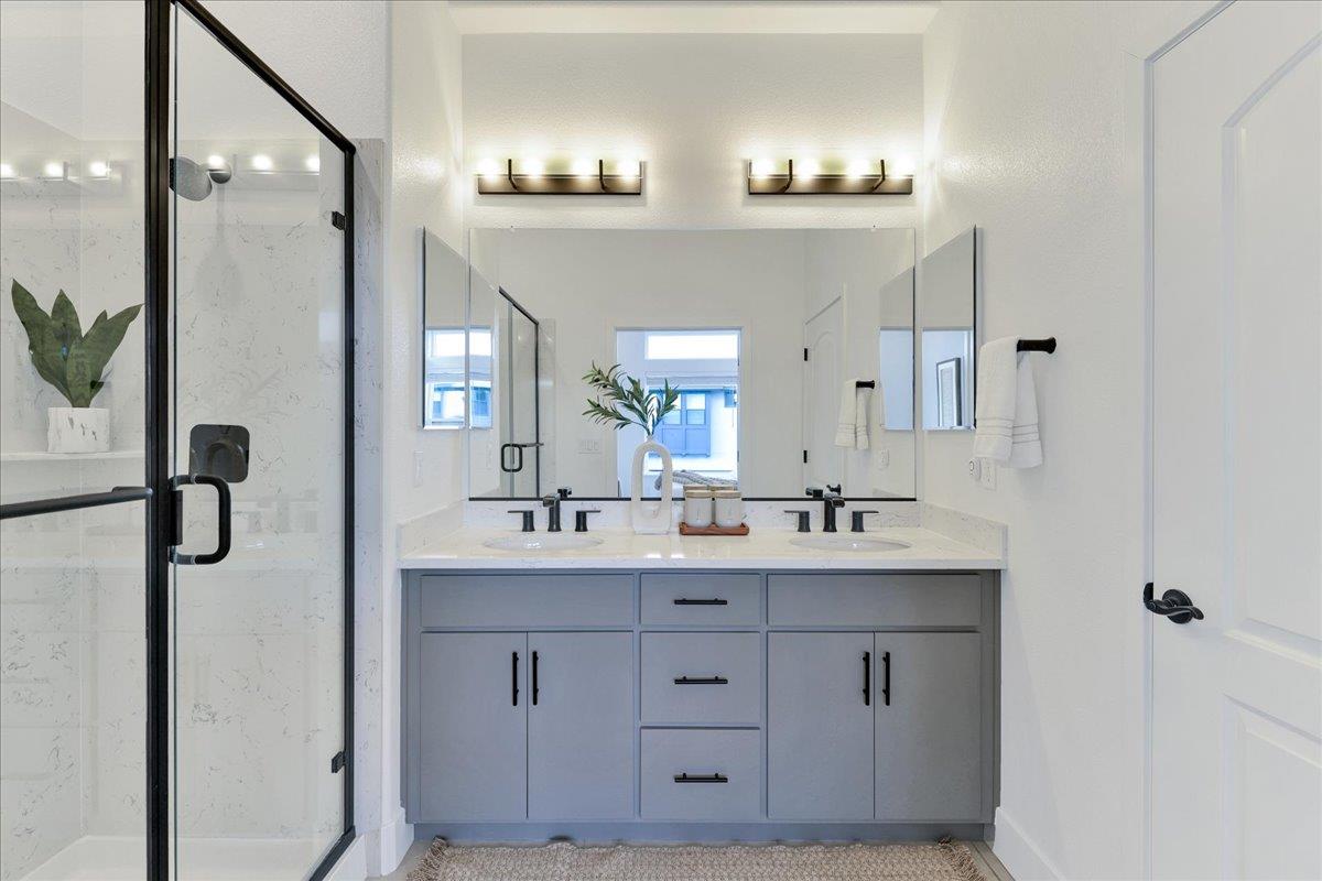 Detail Gallery Image 42 of 66 For 210 Waters Park Cir #204,  San Mateo,  CA 94403 - 3 Beds | 2 Baths