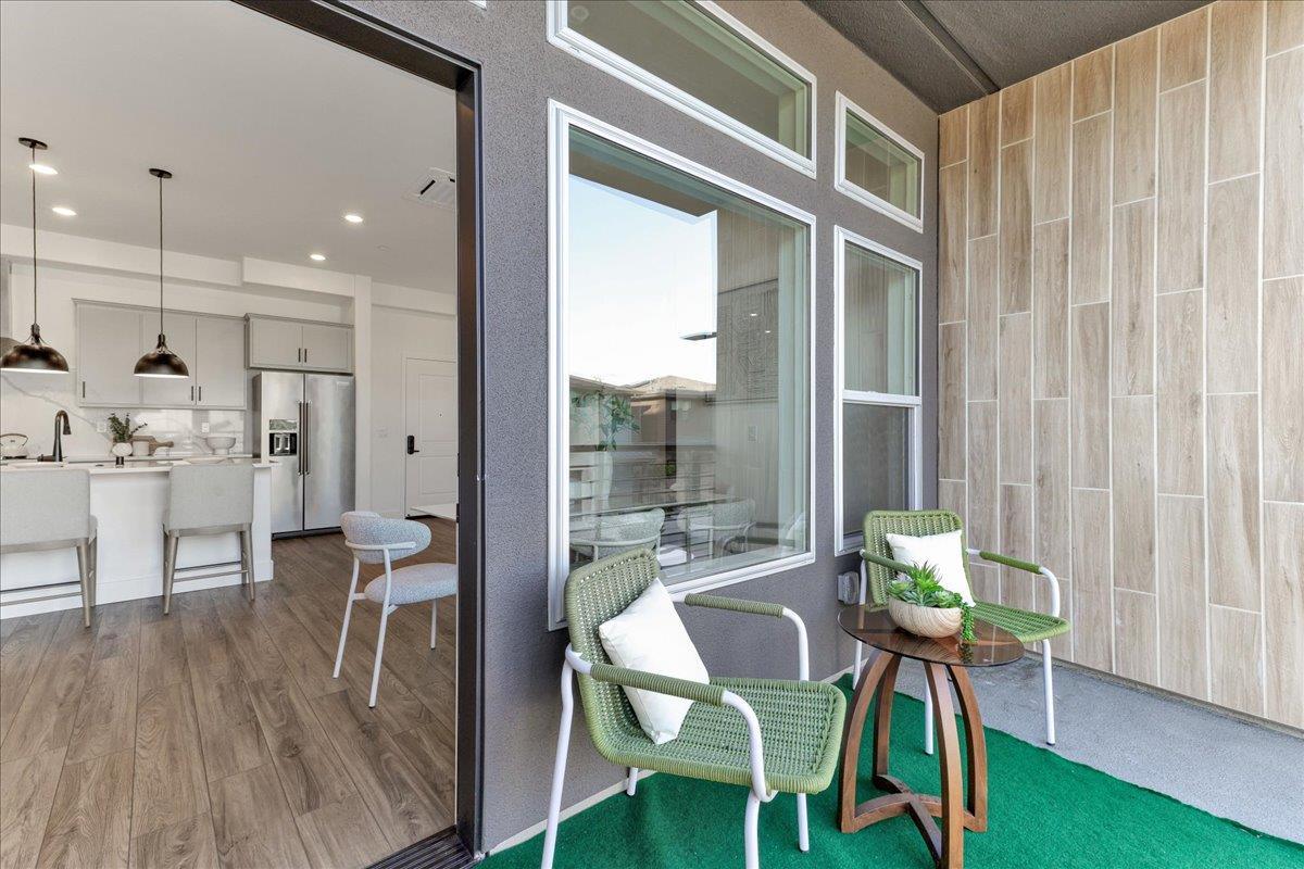Detail Gallery Image 46 of 66 For 210 Waters Park Cir #204,  San Mateo,  CA 94403 - 3 Beds | 2 Baths