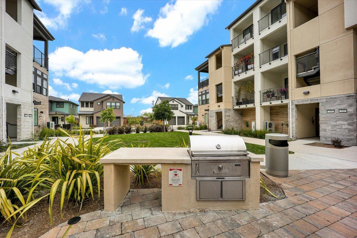 Detail Gallery Image 59 of 66 For 210 Waters Park Cir #204,  San Mateo,  CA 94403 - 3 Beds | 2 Baths