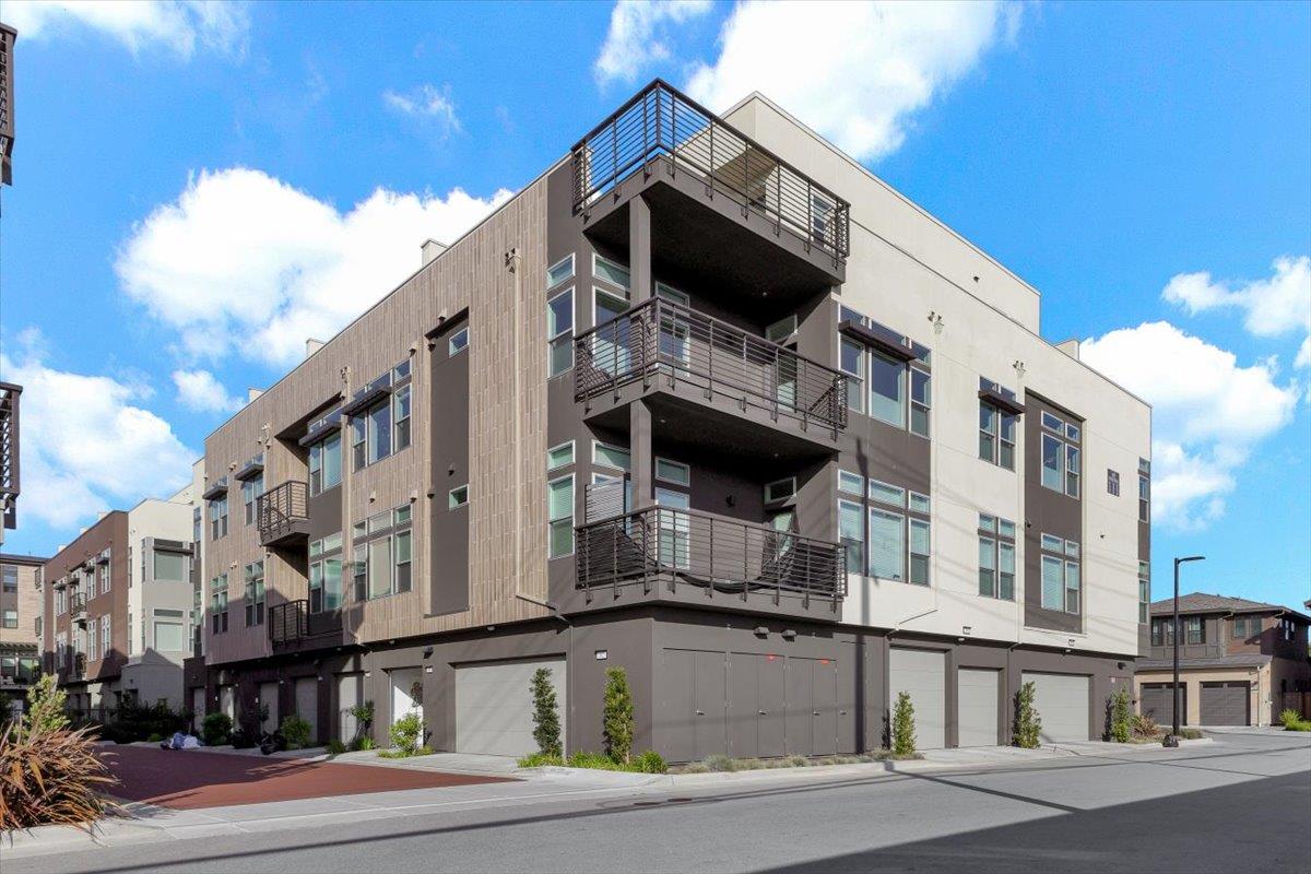 Detail Gallery Image 62 of 66 For 210 Waters Park Cir #204,  San Mateo,  CA 94403 - 3 Beds | 2 Baths