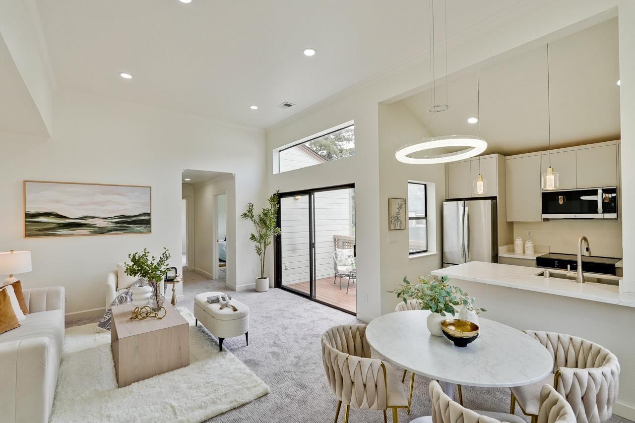 Detail Gallery Image 3 of 31 For 1422 Main Entrance Dr, San Jose,  CA 95131 - 2 Beds | 1 Baths