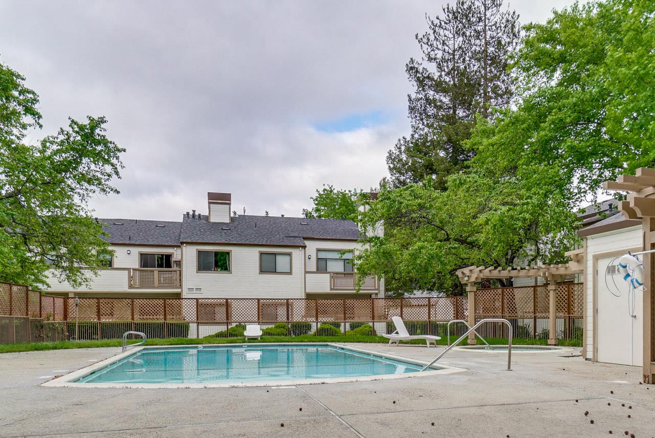 Detail Gallery Image 31 of 31 For 1422 Main Entrance Dr, San Jose,  CA 95131 - 2 Beds | 1 Baths