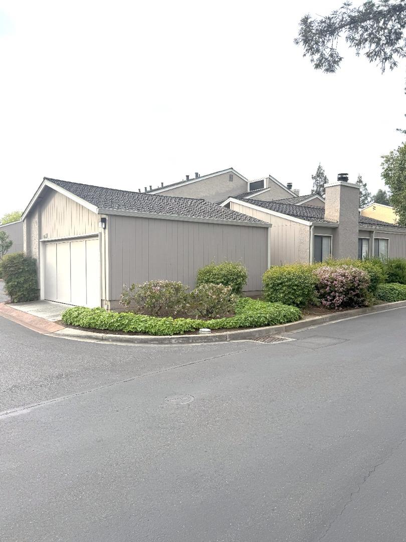 Detail Gallery Image 2 of 25 For 6638 Kettle Ct, San Jose,  CA 95120 - 2 Beds | 2 Baths