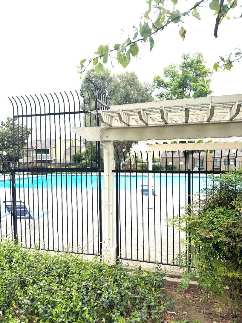 Detail Gallery Image 24 of 25 For 6638 Kettle Ct, San Jose,  CA 95120 - 2 Beds | 2 Baths