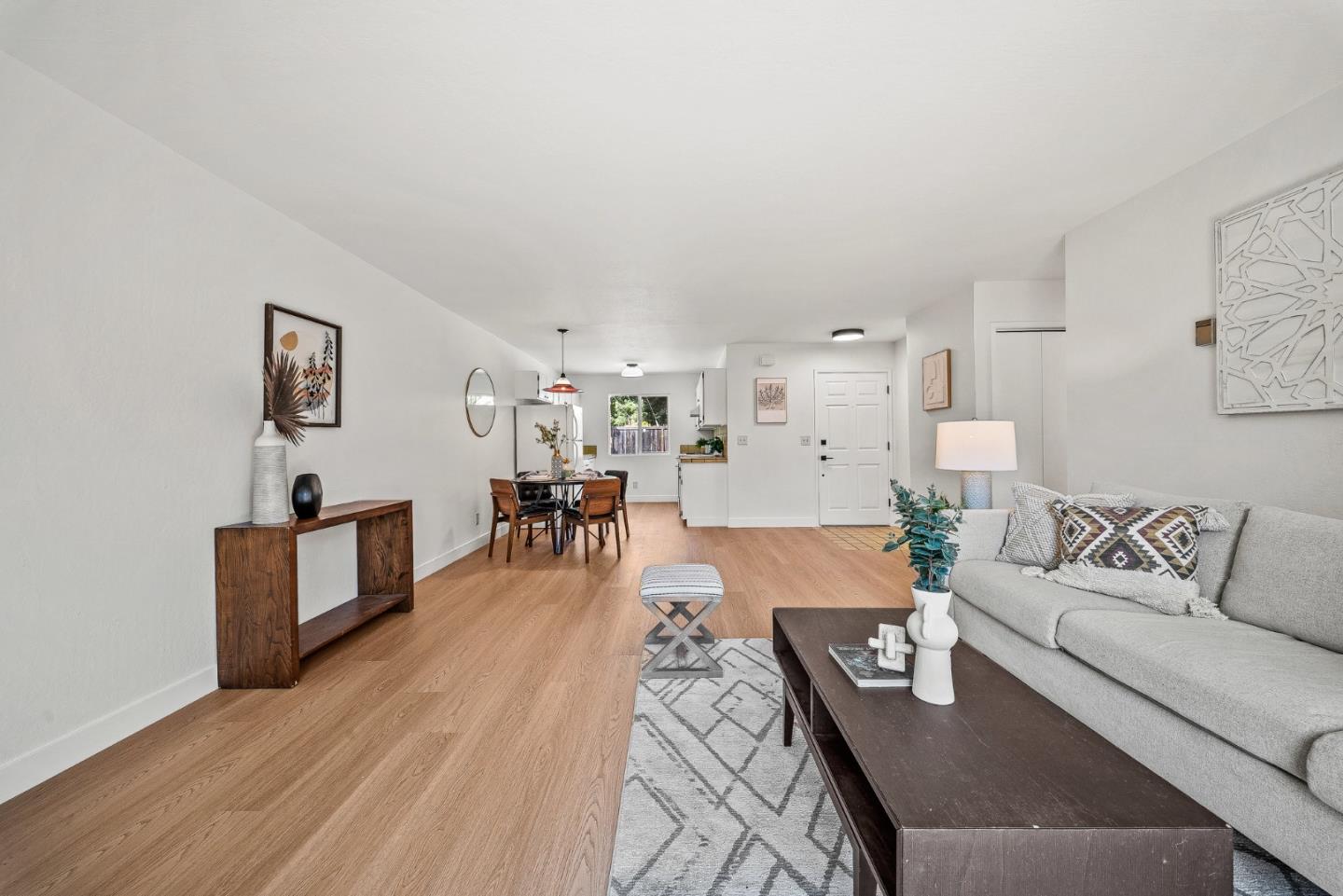 Detail Gallery Image 10 of 49 For 3268 Mission Dr, Santa Cruz,  CA 95065 - – Beds | – Baths