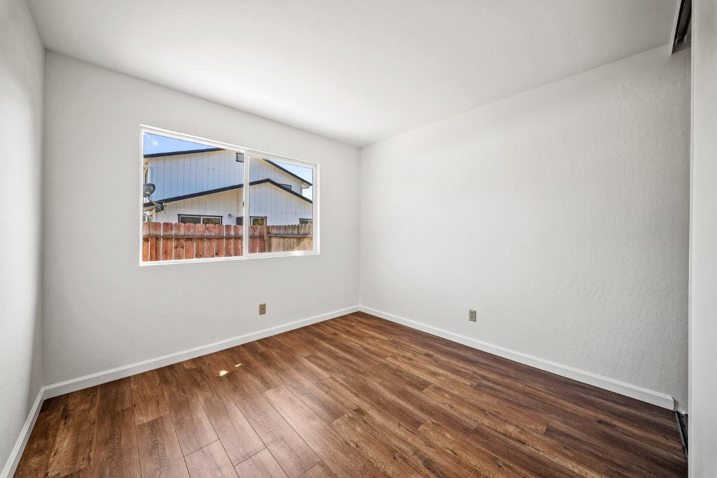 Detail Gallery Image 33 of 49 For 3268 Mission Dr, Santa Cruz,  CA 95065 - – Beds | – Baths