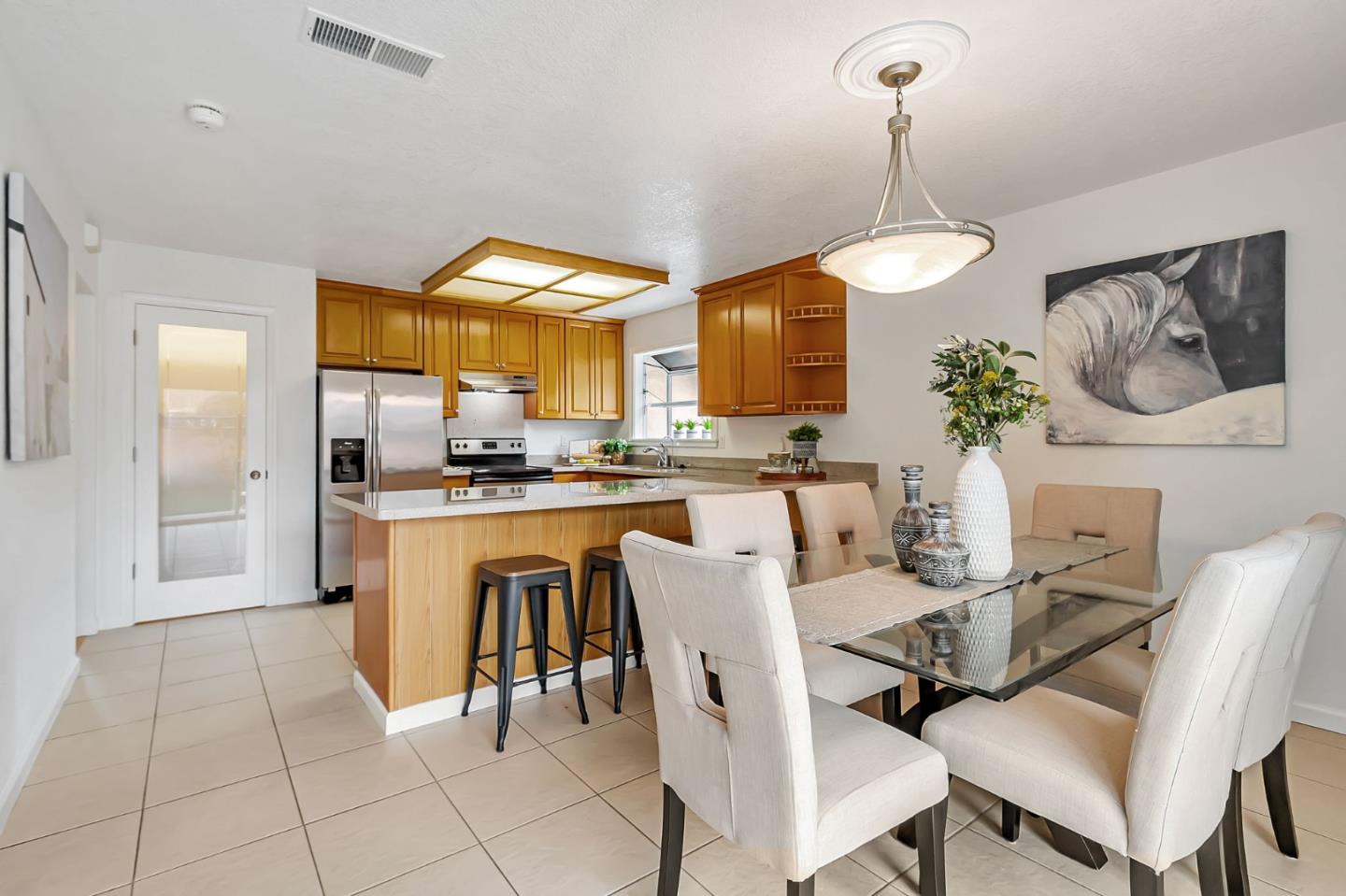 Detail Gallery Image 11 of 39 For 509 Chinook Ln, San Jose,  CA 95123 - 3 Beds | 2 Baths