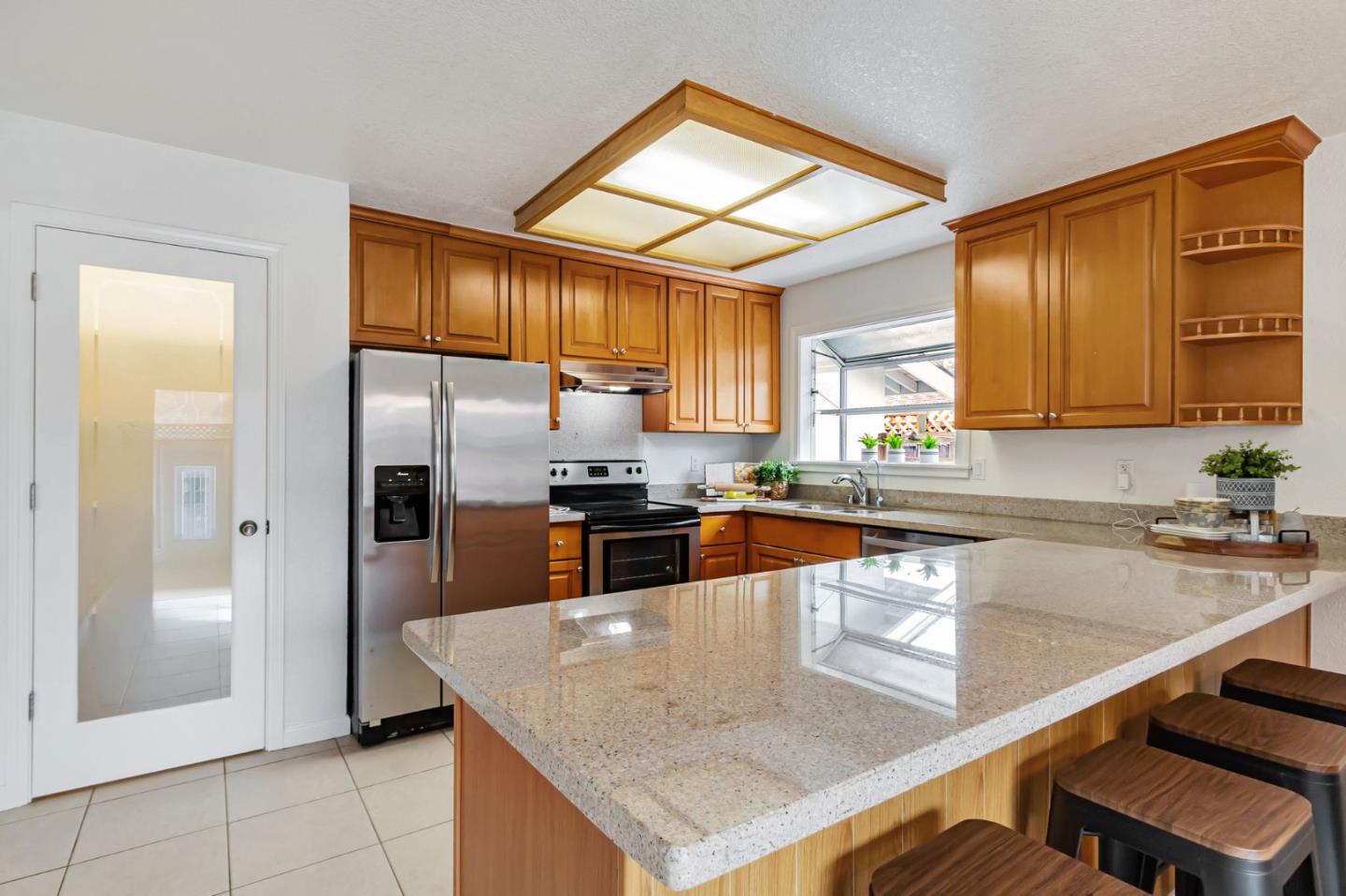 Detail Gallery Image 18 of 39 For 509 Chinook Ln, San Jose,  CA 95123 - 3 Beds | 2 Baths