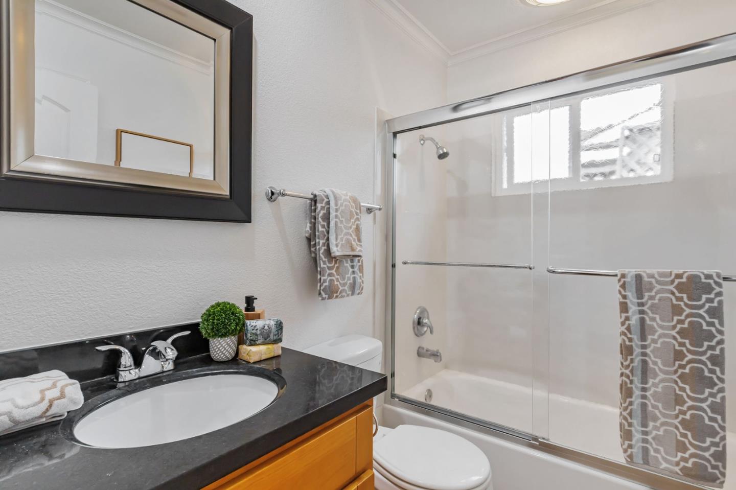Detail Gallery Image 22 of 39 For 509 Chinook Ln, San Jose,  CA 95123 - 3 Beds | 2 Baths