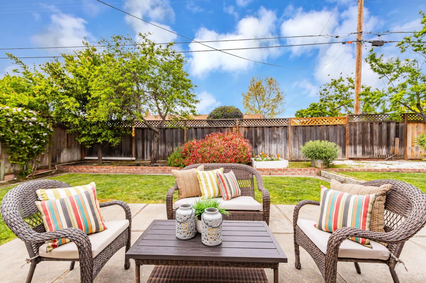 Detail Gallery Image 31 of 39 For 509 Chinook Ln, San Jose,  CA 95123 - 3 Beds | 2 Baths