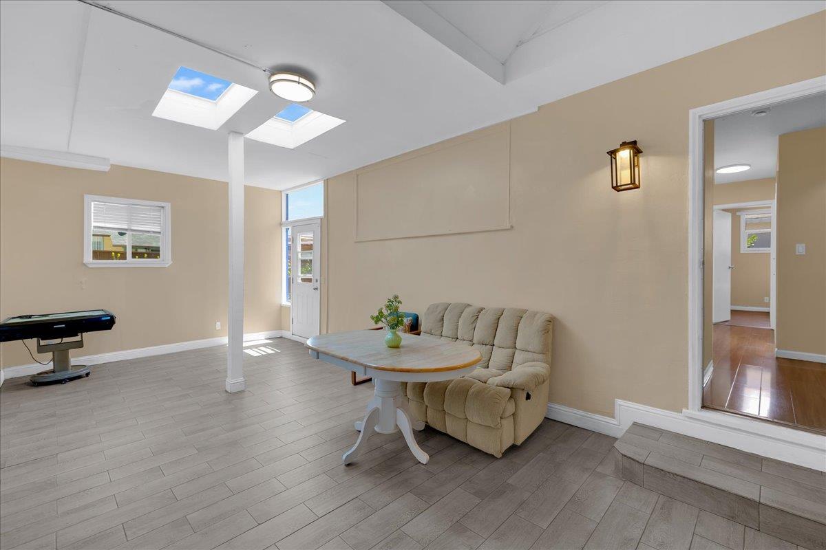 Detail Gallery Image 30 of 37 For 24622 Heather Ct, Hayward,  CA 94545 - 4 Beds | 3 Baths