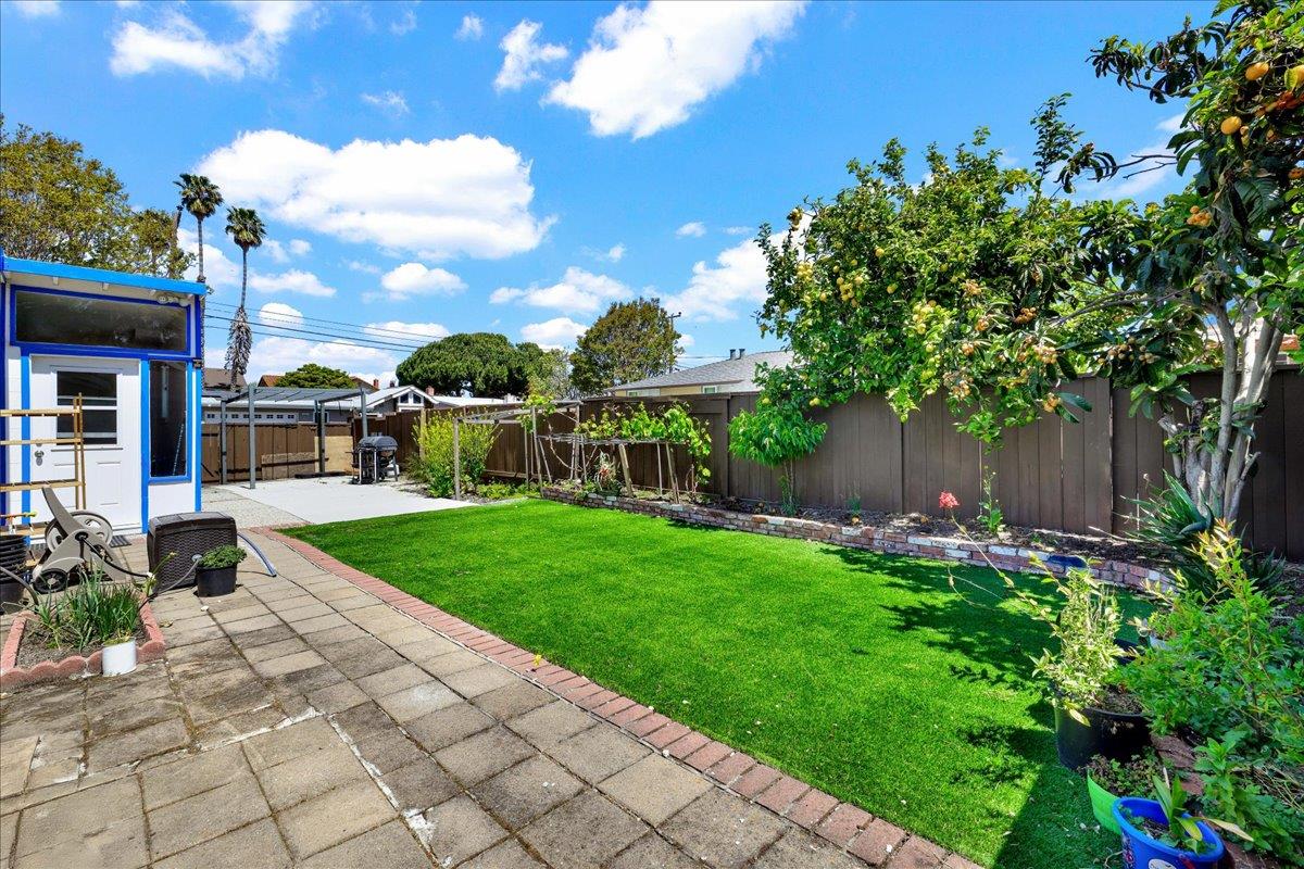 Detail Gallery Image 35 of 37 For 24622 Heather Ct, Hayward,  CA 94545 - 4 Beds | 3 Baths
