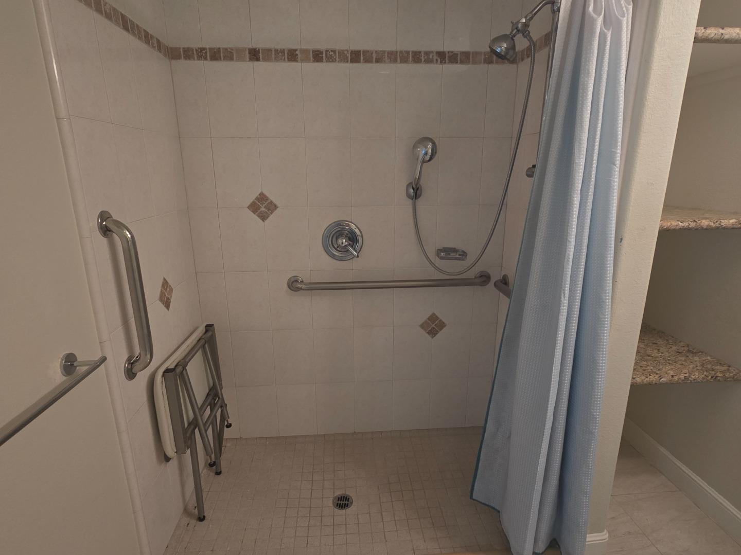 Detail Gallery Image 8 of 13 For 110 Portola #1,  El Granada,  CA 94018 - 2 Beds | 2 Baths