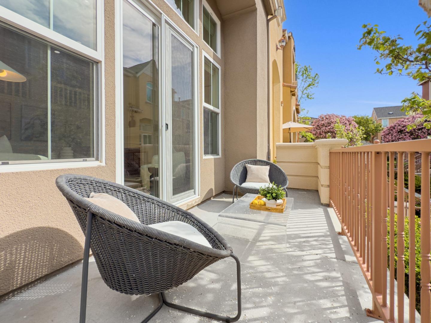 Detail Gallery Image 3 of 44 For 4362 Headen Way, Santa Clara,  CA 95054 - 3 Beds | 2/1 Baths
