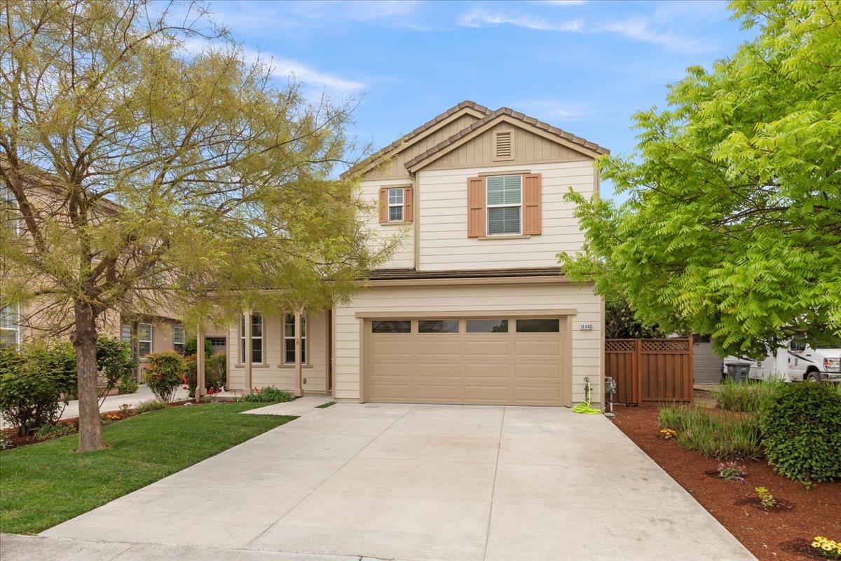 Detail Gallery Image 2 of 43 For 16948 Cory Dr, Morgan Hill,  CA 95037 - 4 Beds | 2/1 Baths
