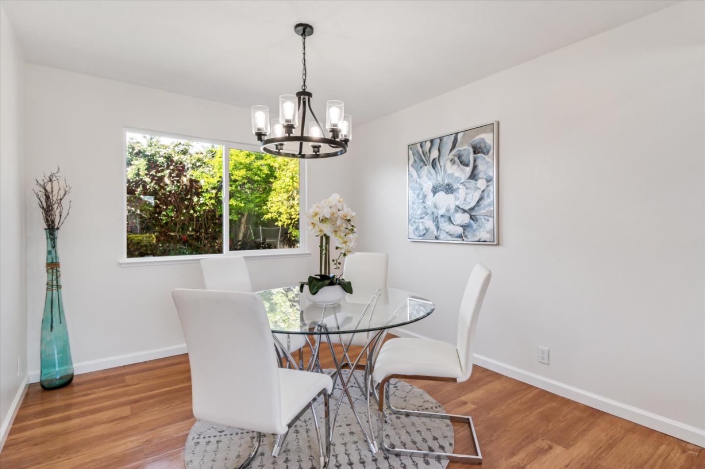 Detail Gallery Image 10 of 51 For 3653 Woodley Dr, San Jose,  CA 95148 - 5 Beds | 2/1 Baths