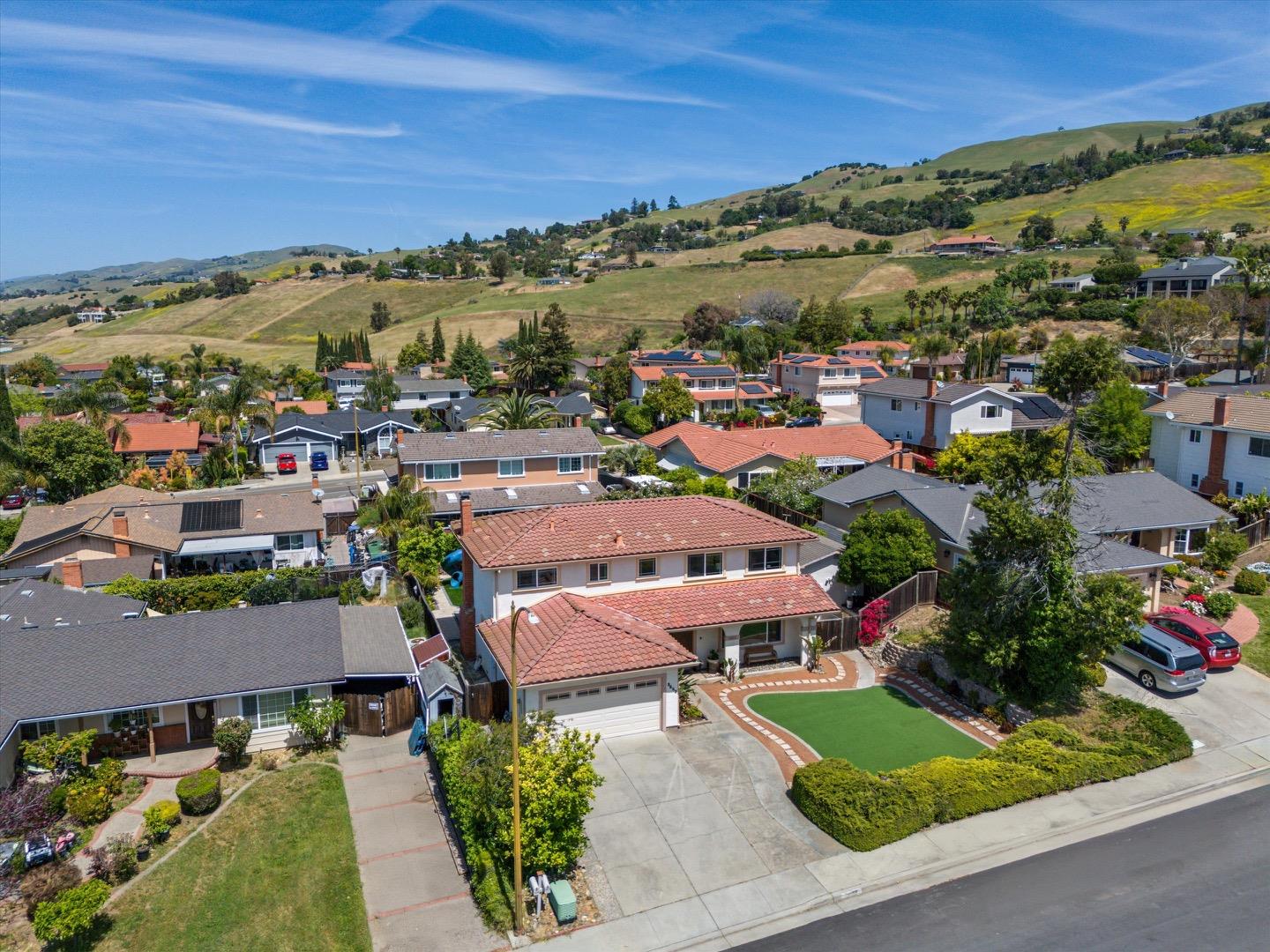 Detail Gallery Image 41 of 51 For 3653 Woodley Dr, San Jose,  CA 95148 - 5 Beds | 2/1 Baths