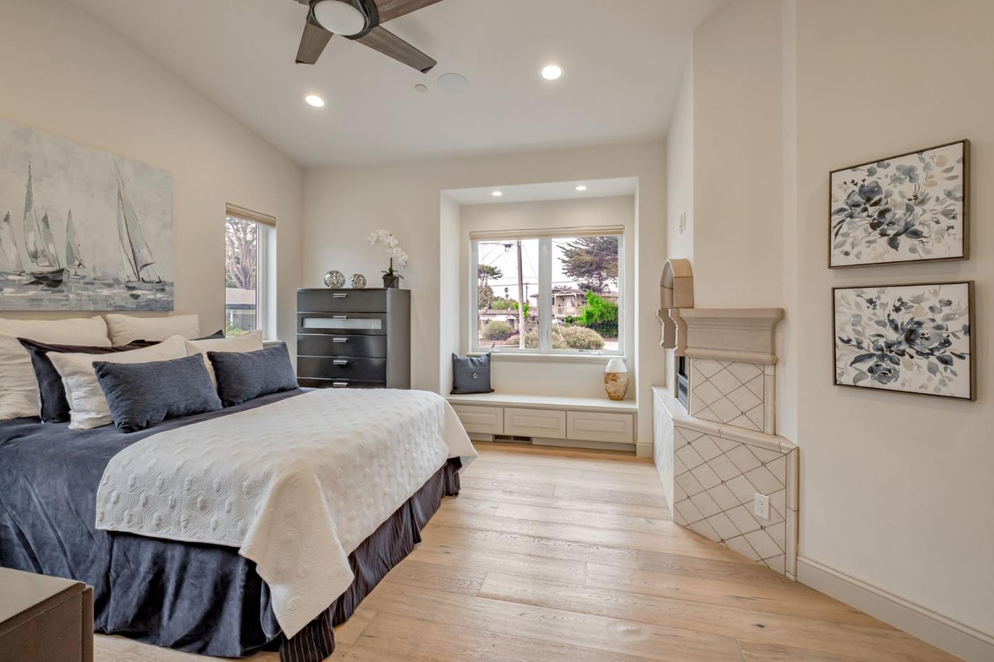 Detail Gallery Image 18 of 32 For 505 Cliff Dr, Aptos,  CA 95003 - 3 Beds | 2 Baths