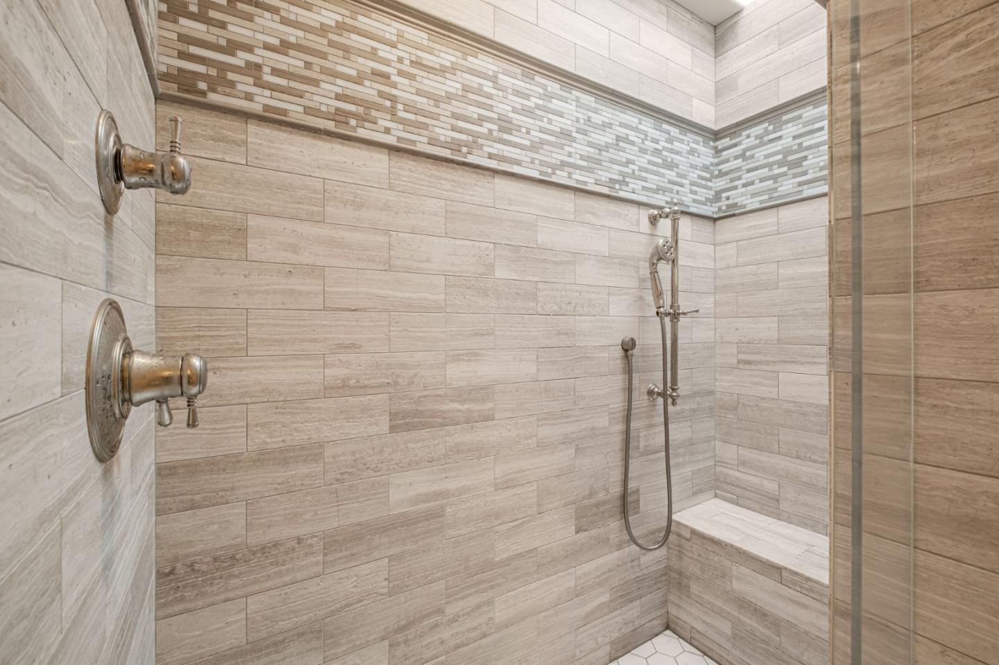 Detail Gallery Image 26 of 32 For 505 Cliff Dr, Aptos,  CA 95003 - 3 Beds | 2 Baths