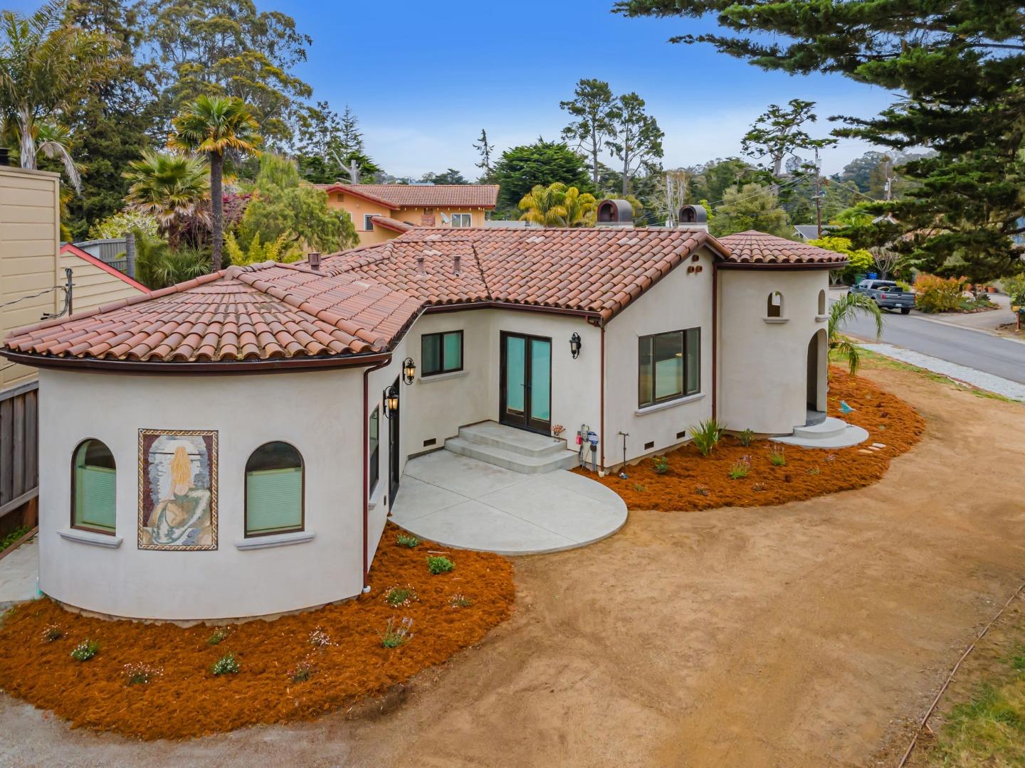 Detail Gallery Image 31 of 32 For 505 Cliff Dr, Aptos,  CA 95003 - 3 Beds | 2 Baths