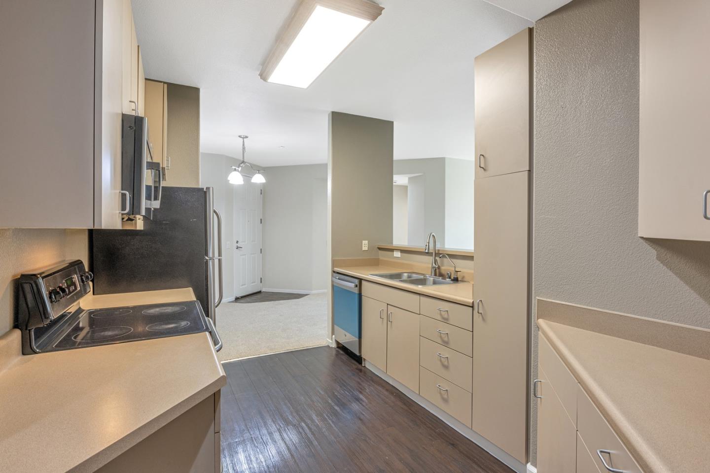 Detail Gallery Image 11 of 33 For 35511 Monterra Ter #101,  Union City,  CA 94587 - 2 Beds | 2 Baths