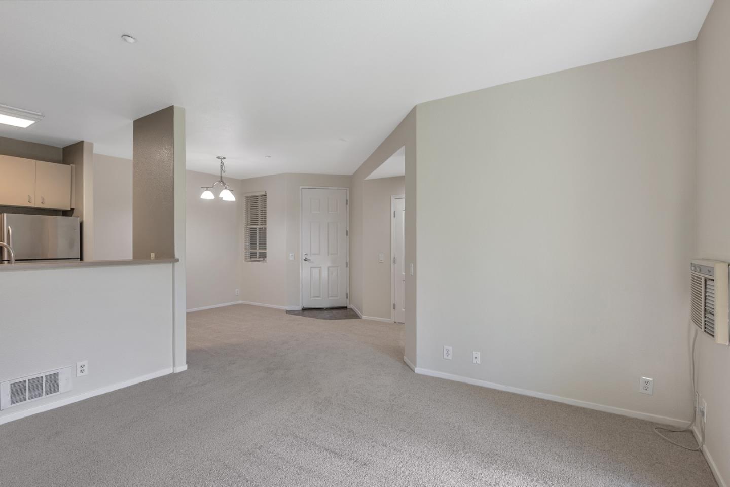 Detail Gallery Image 3 of 33 For 35511 Monterra Ter #101,  Union City,  CA 94587 - 2 Beds | 2 Baths