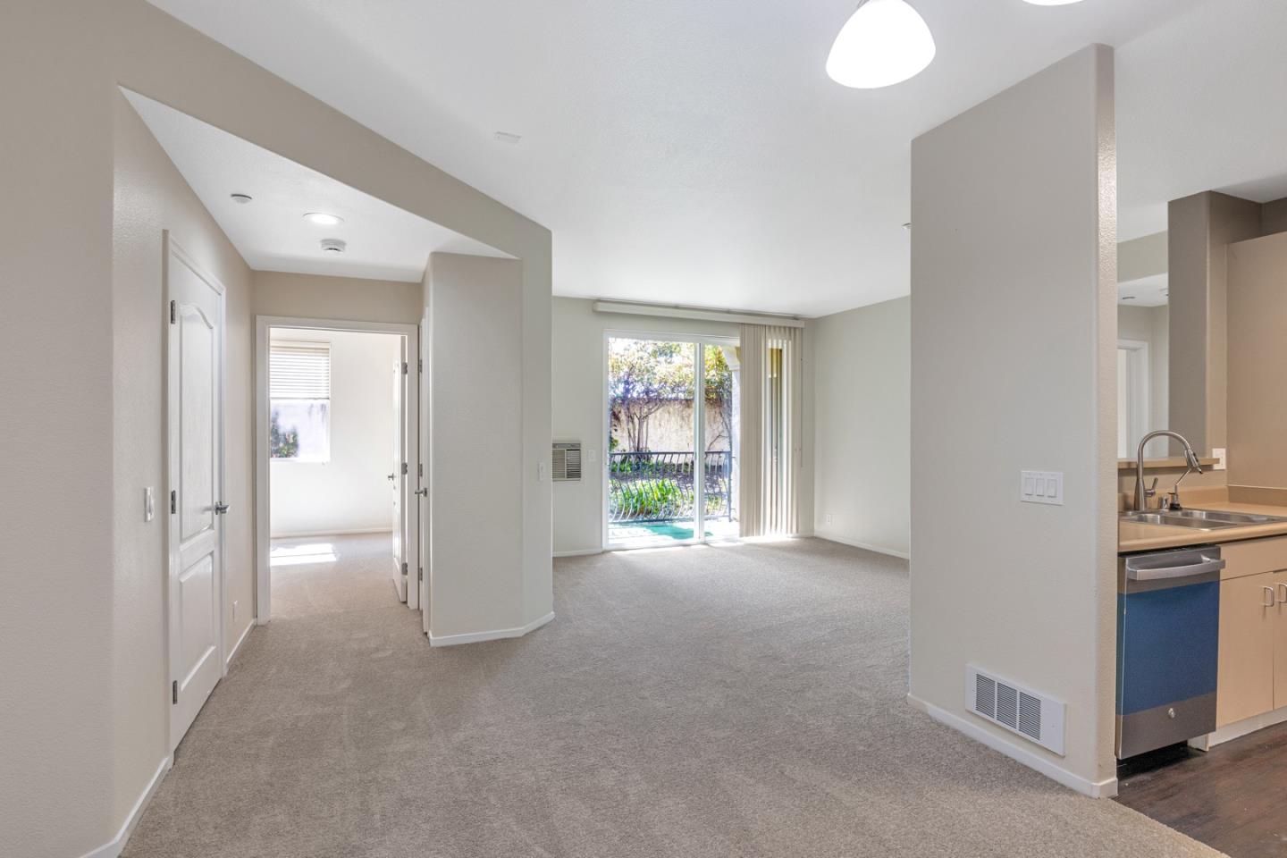 Detail Gallery Image 7 of 33 For 35511 Monterra Ter #101,  Union City,  CA 94587 - 2 Beds | 2 Baths