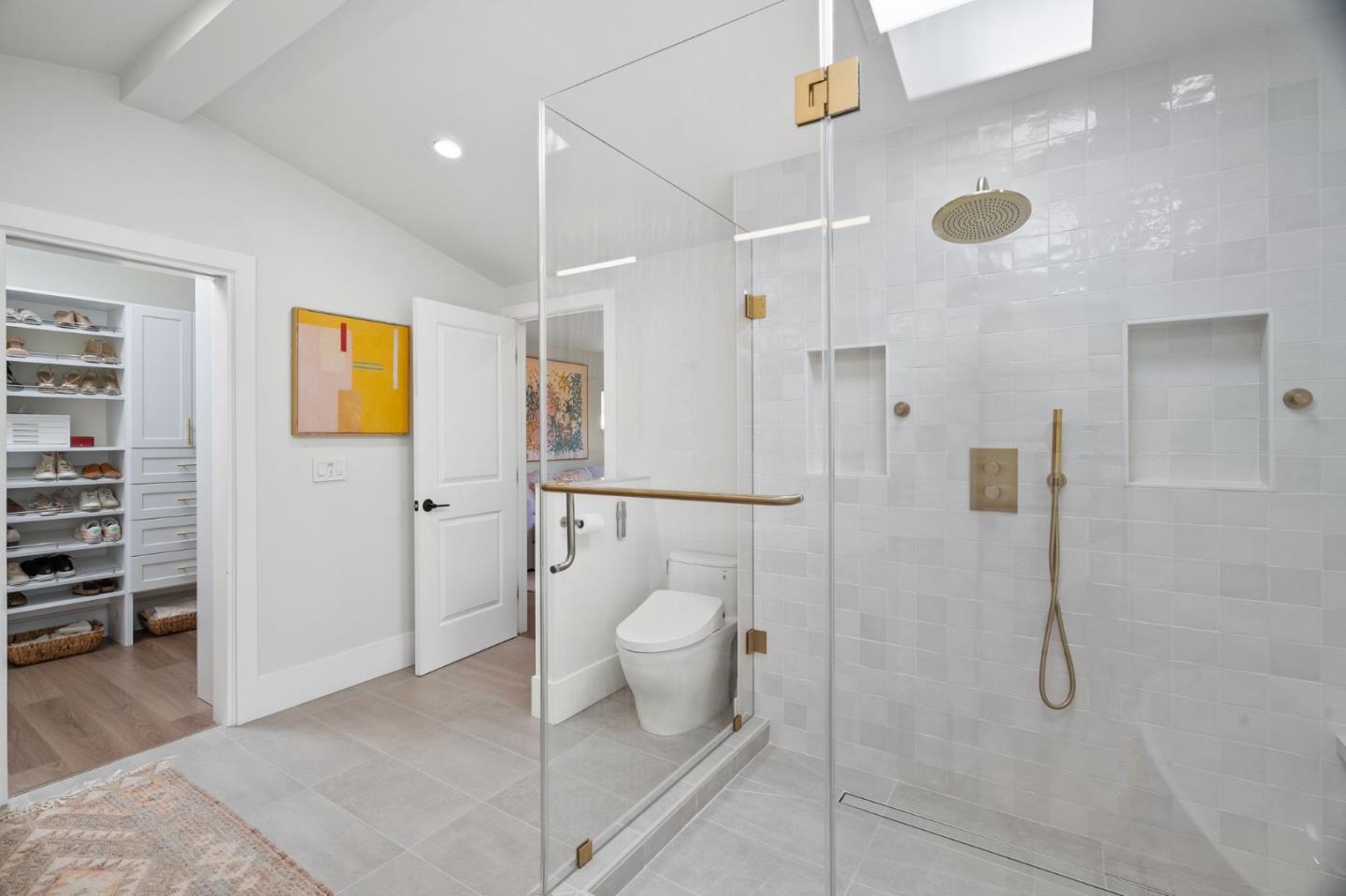 Detail Gallery Image 21 of 55 For 1085 Barcelona Dr, Pacifica,  CA 94044 - 4 Beds | 3 Baths