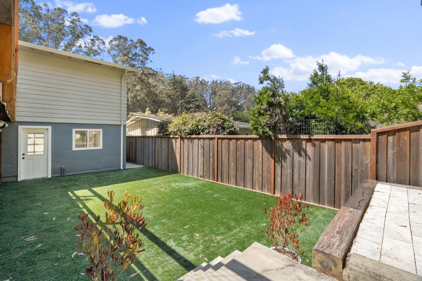 Detail Gallery Image 32 of 55 For 1085 Barcelona Dr, Pacifica,  CA 94044 - 4 Beds | 3 Baths