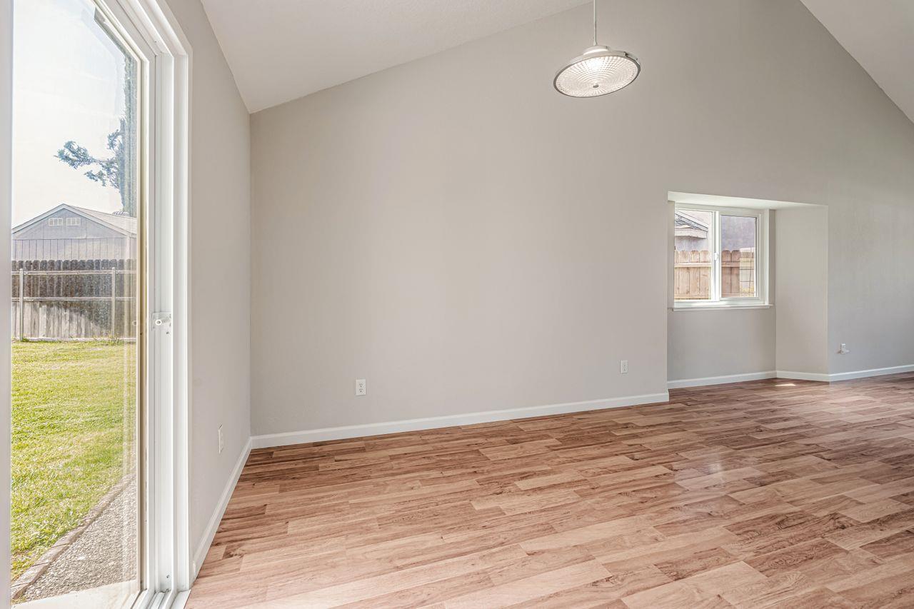Detail Gallery Image 16 of 33 For 4105 Ogden Ct, Modesto,  CA 95356 - 3 Beds | 2 Baths